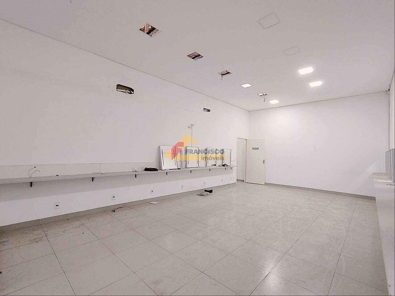 Sobre Loja para aluguel no Centro: