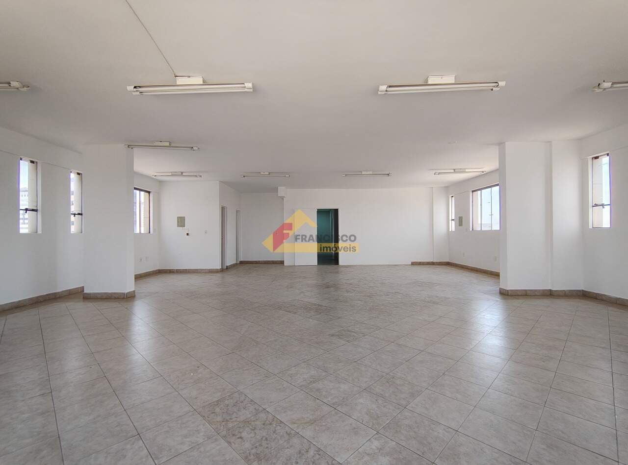 Sala para aluguel no Centro: