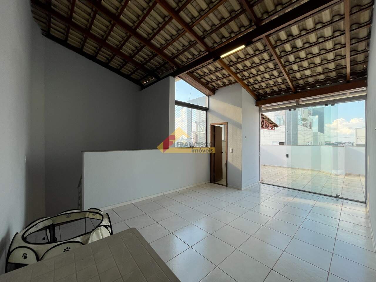 Apartamento Cobertura para aluguel no Santa Clara: