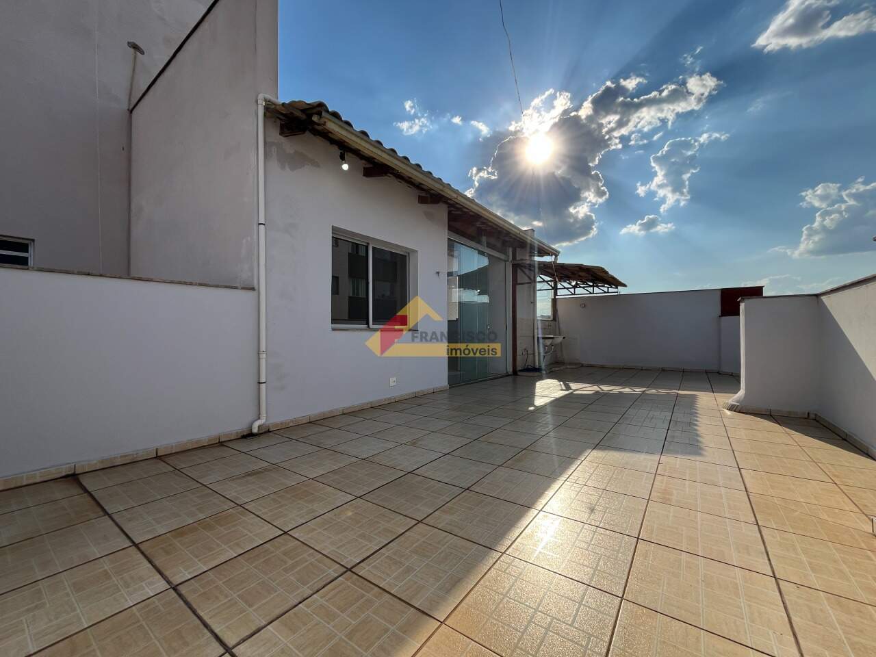 Apartamento Cobertura para aluguel no Santa Clara: