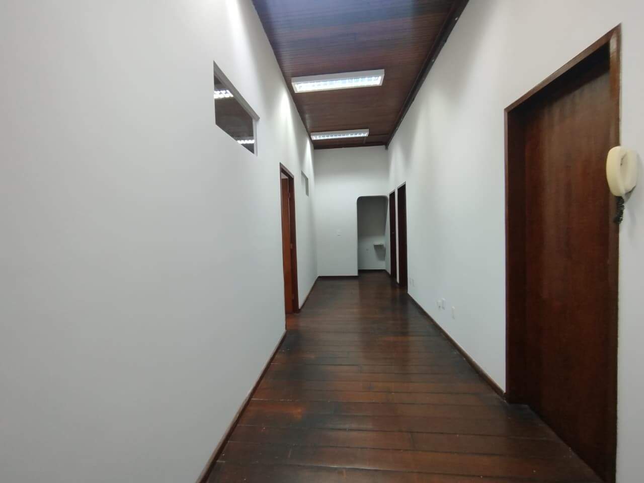 Casa Comercial para aluguel no Centro: