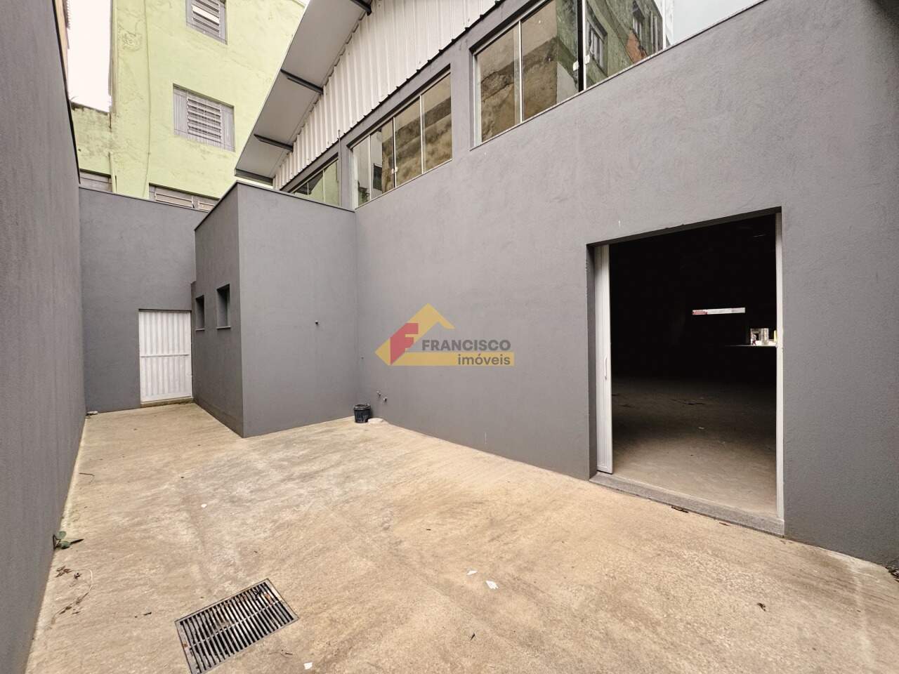 Galpão para aluguel no Centro: