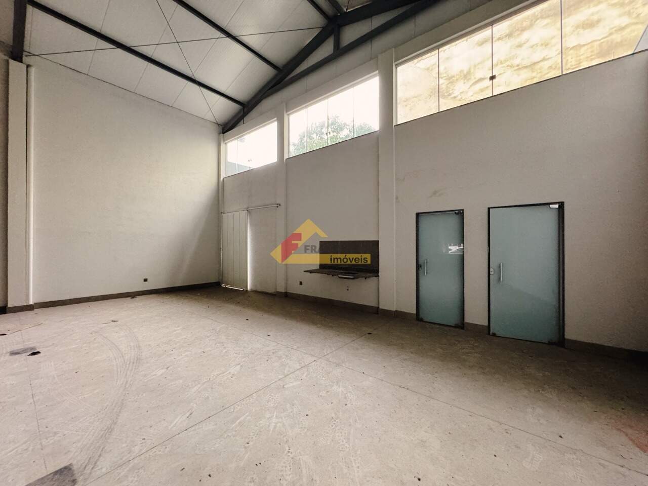 Galpão para aluguel no Centro: