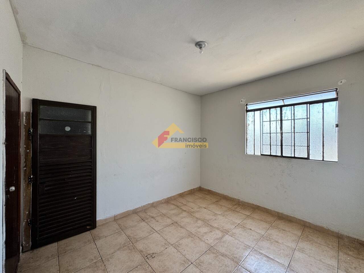 Casa para aluguel no Interlagos: