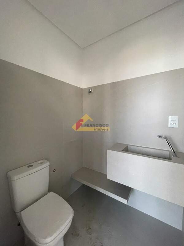 Sala para aluguel no Centro: