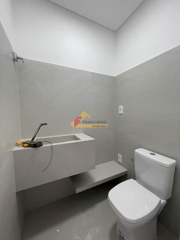 Sala para aluguel no Centro: