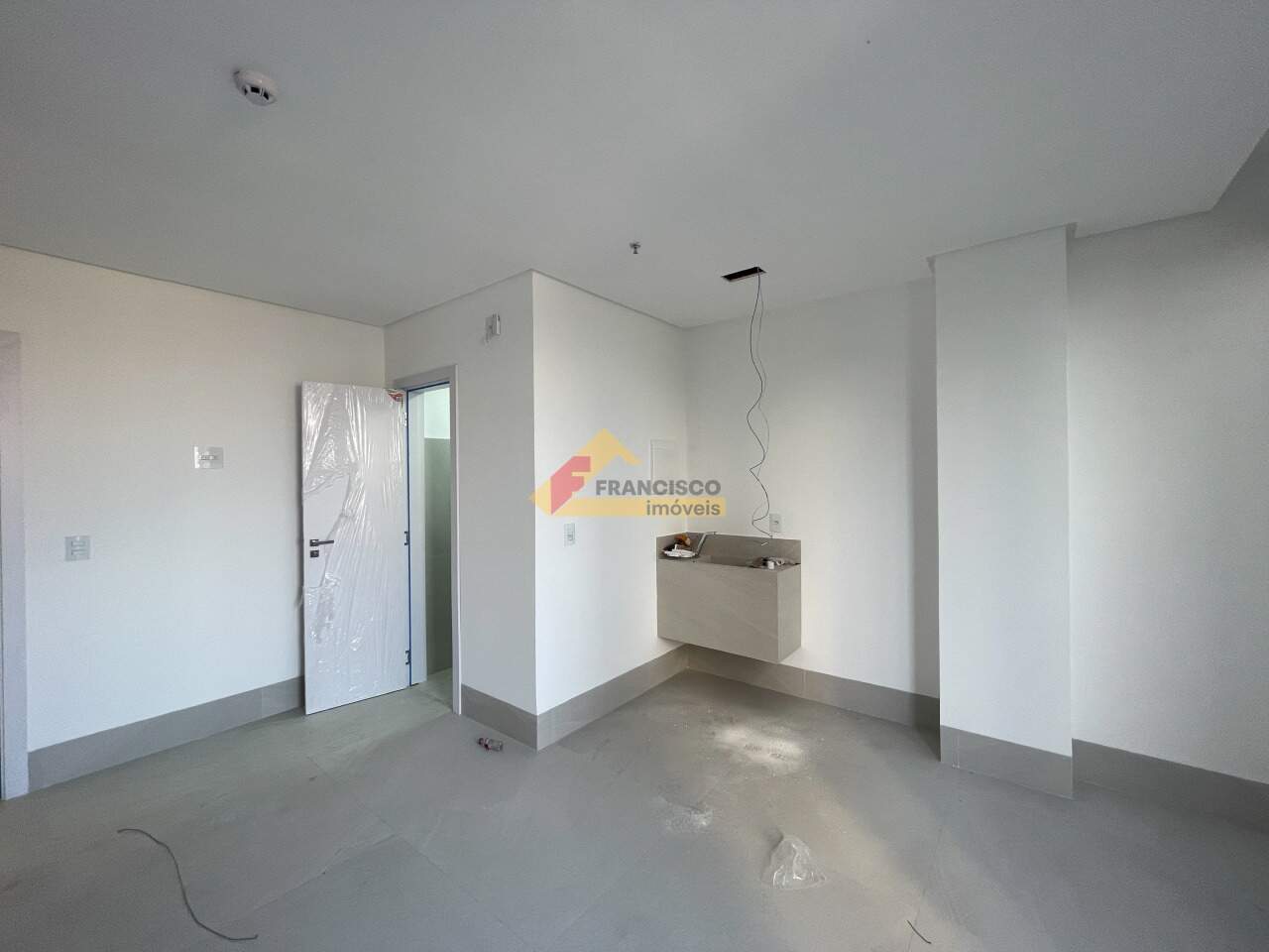 Sala para aluguel no Centro: