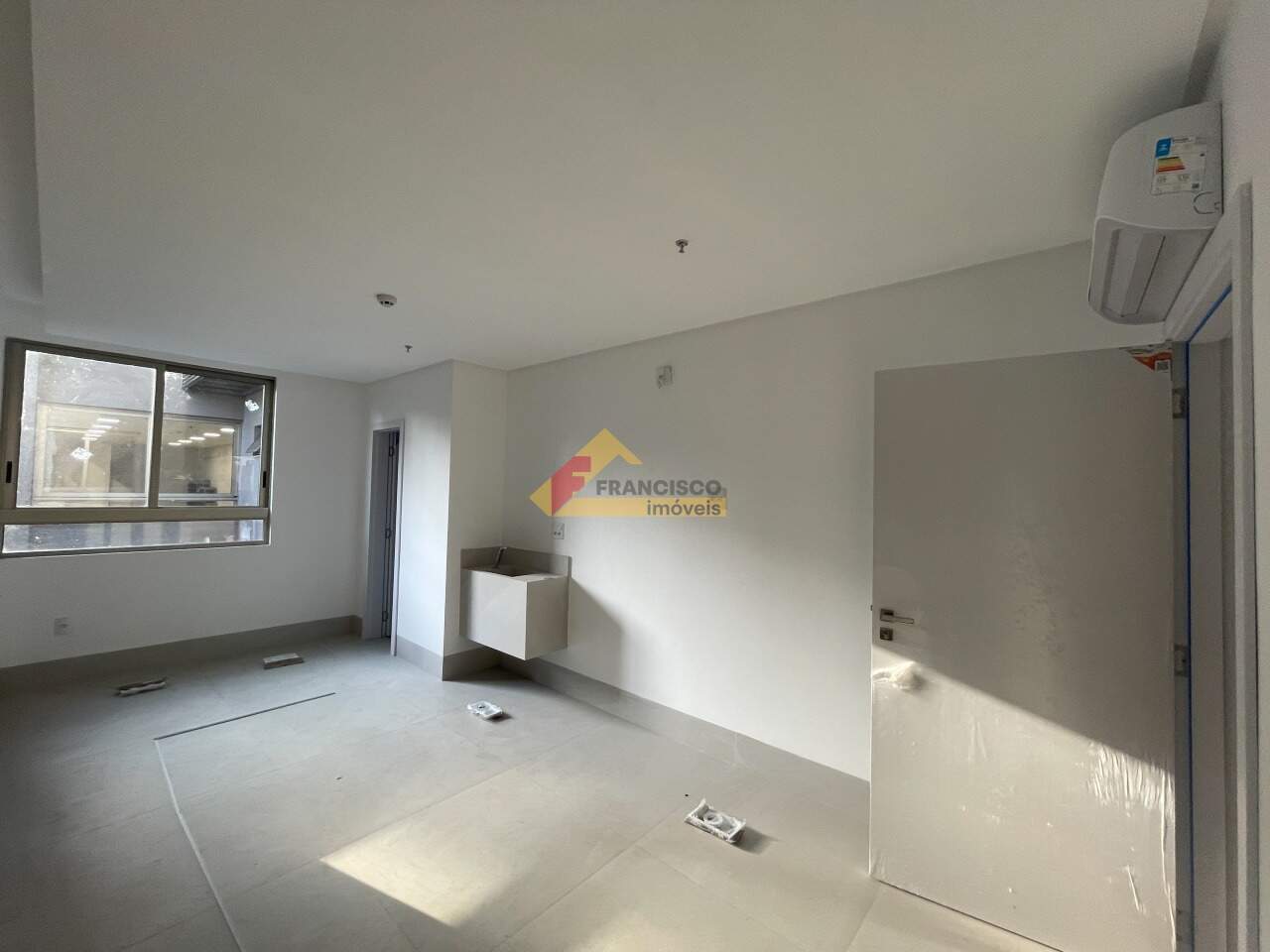 Sala para aluguel no Centro: