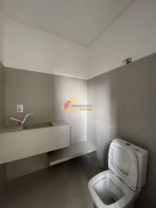 Sala para aluguel no Centro: