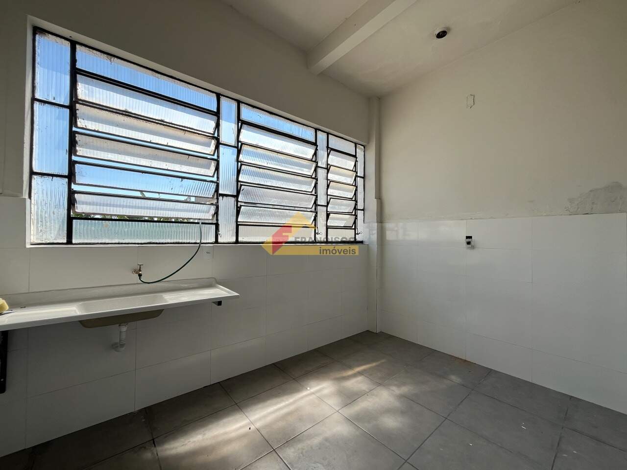 Loja para aluguel no Planalto: