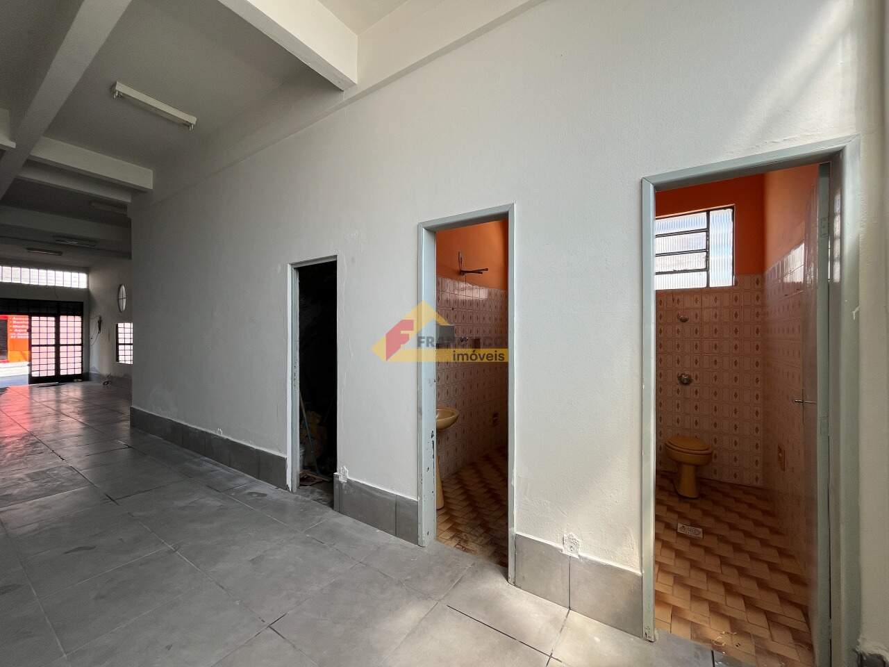 Loja para aluguel no Planalto: