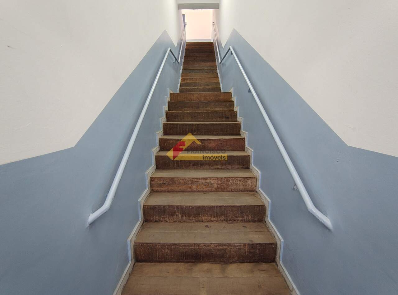 Sala para aluguel no Centro: