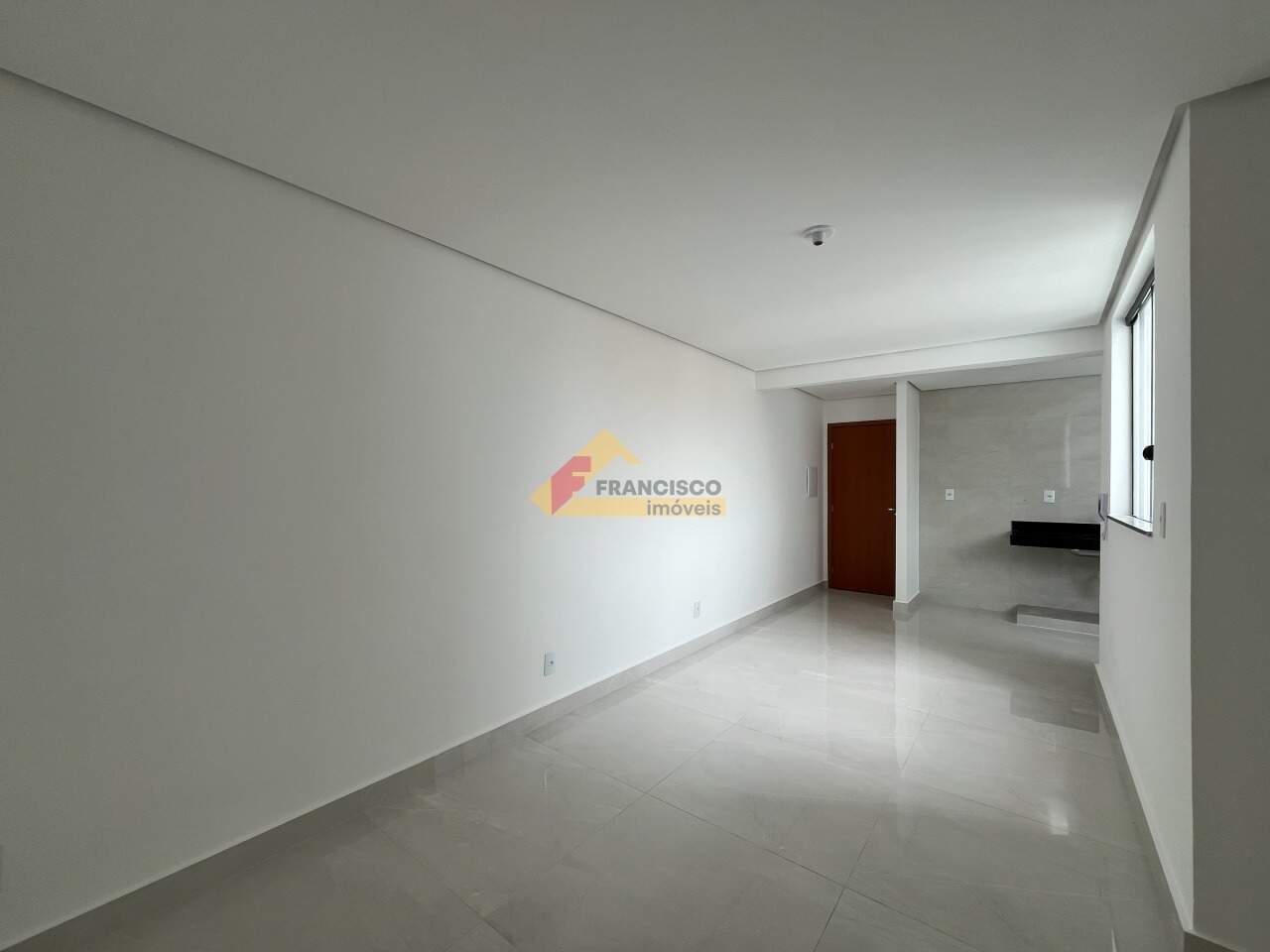 Apartamento para aluguel no Manoel Valinhas:
