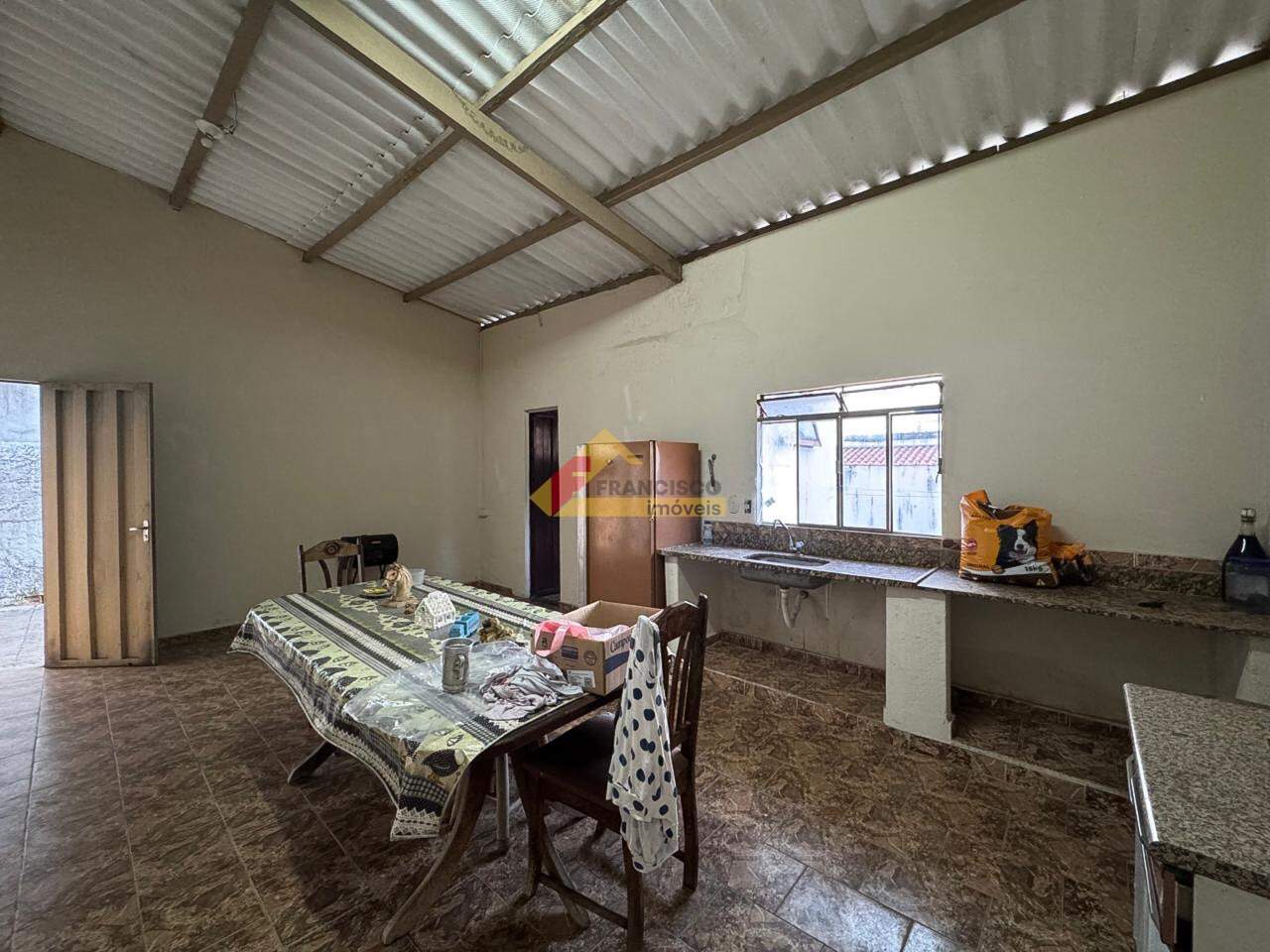 Casa para aluguel no Santa Tereza: