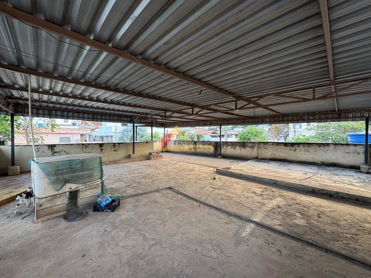 Casa para aluguel no Santa Tereza: