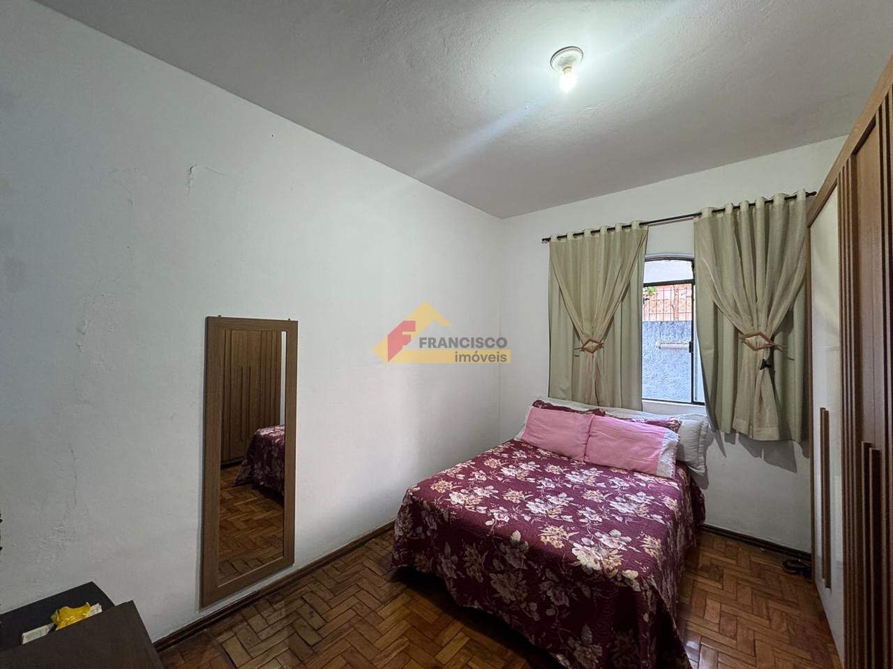 Casa para aluguel no Santa Tereza: