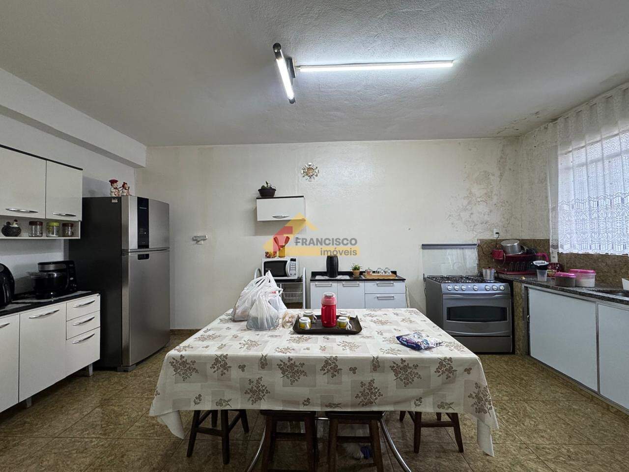 Casa para aluguel no Santa Tereza: