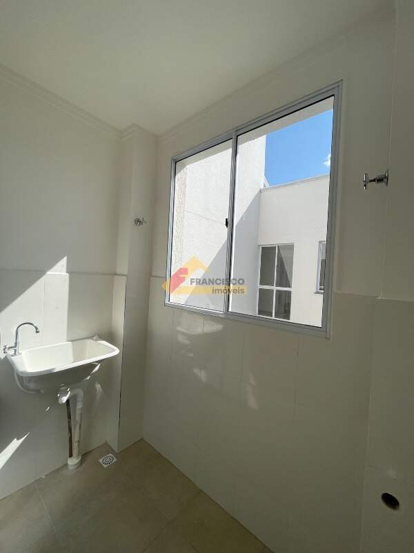 Apartamento para aluguel no Realengo: