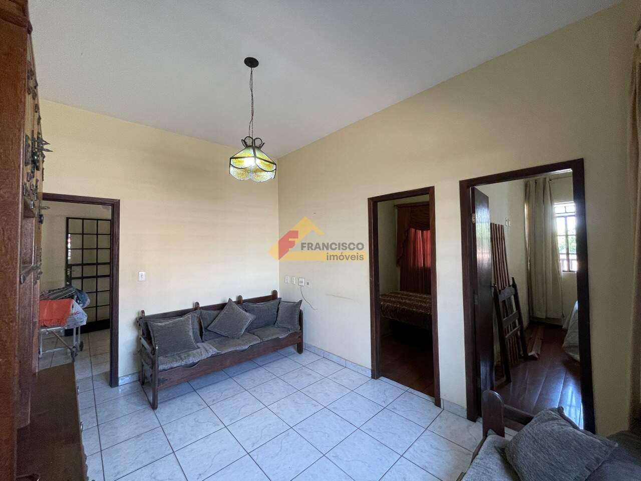 Casa para aluguel no Centro: