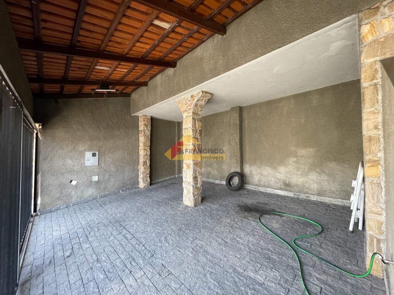 Casa para aluguel no Centro: