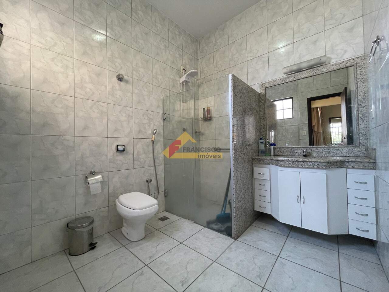 Casa para aluguel no Centro: