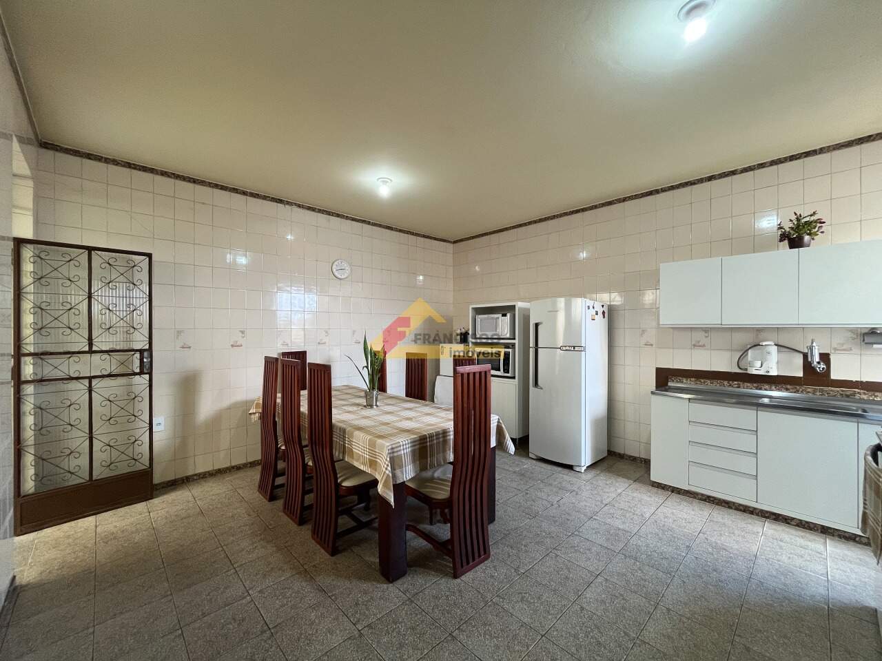 Casa Comercial para aluguel no Centro: