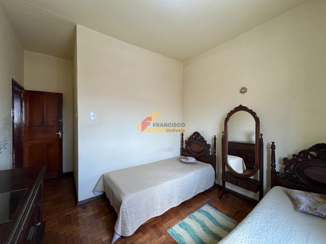 Casa Comercial para aluguel no Centro: