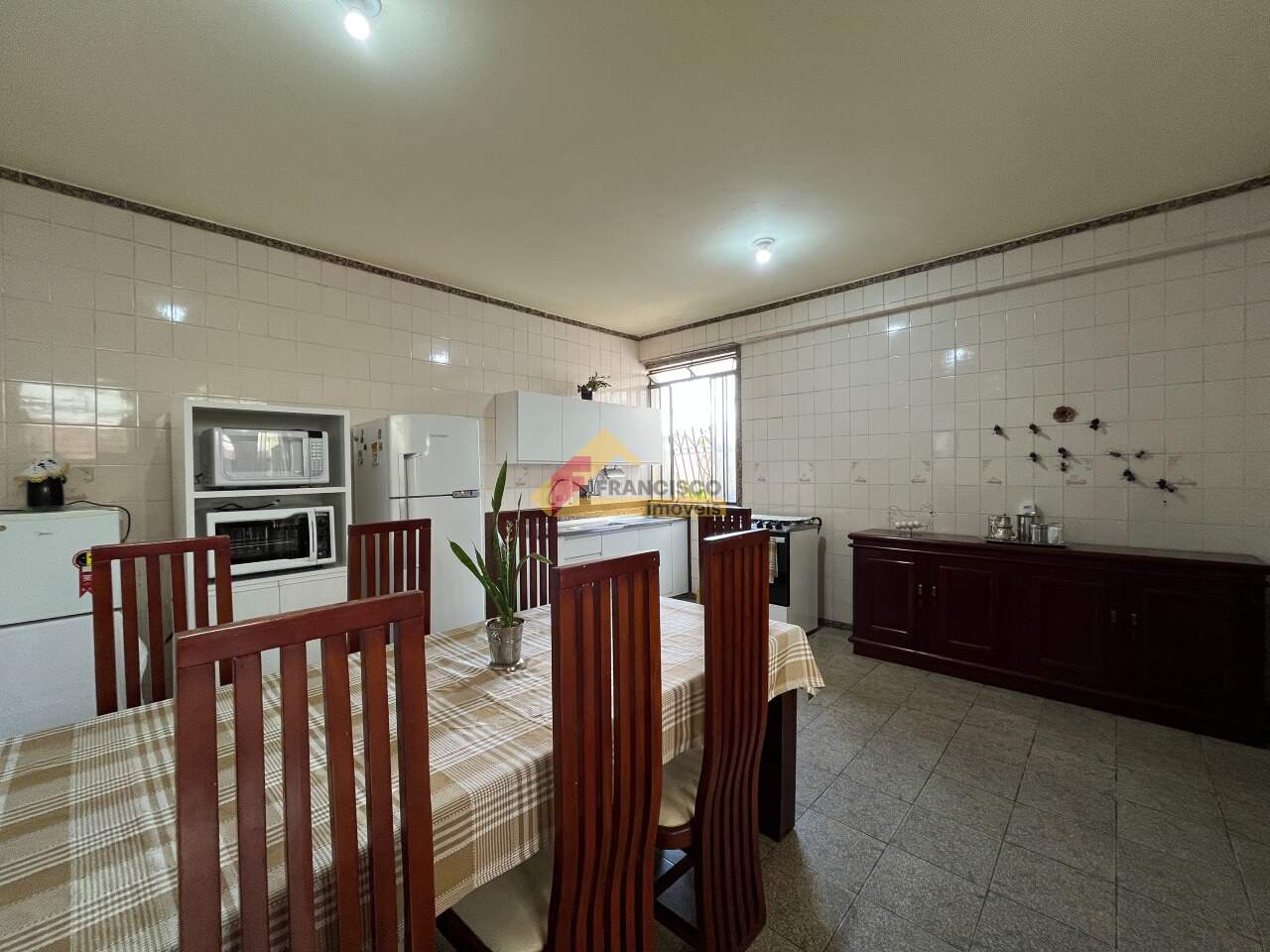 Casa Comercial para aluguel no Centro: