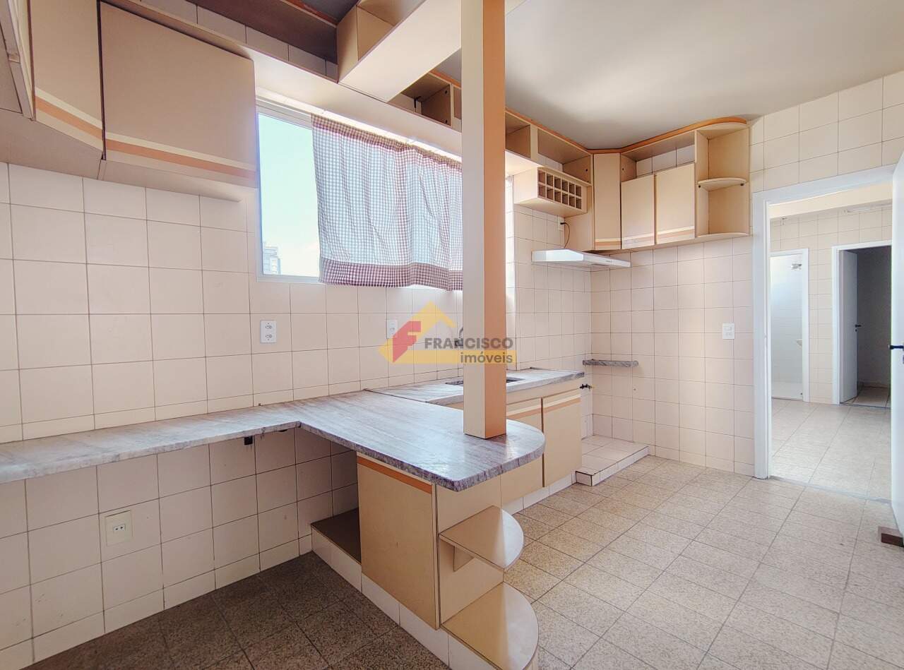 Apartamento para aluguel no Centro: