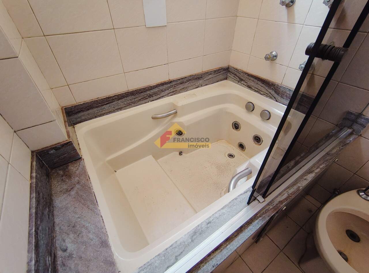 Apartamento para aluguel no Centro: