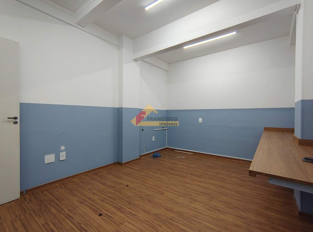 Casa Comercial para aluguel no Centro: