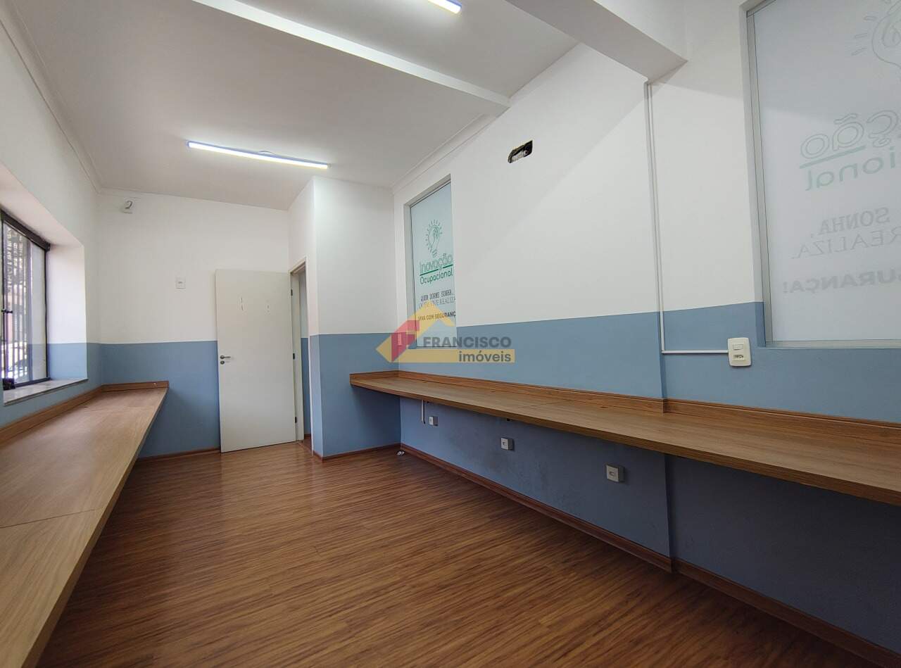 Casa Comercial para aluguel no Centro: