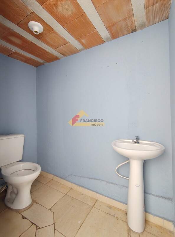 Casa Comercial para aluguel no Centro: