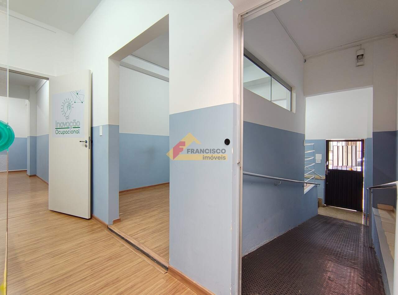 Casa Comercial para aluguel no Centro: