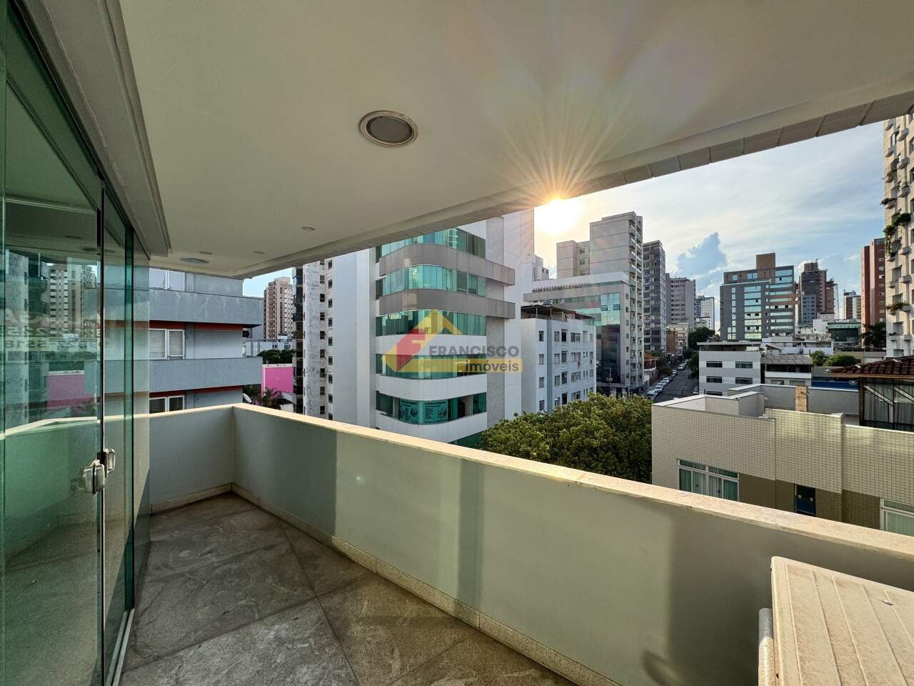 Apartamento para aluguel no Centro: