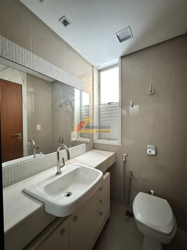 Apartamento para aluguel no Centro: