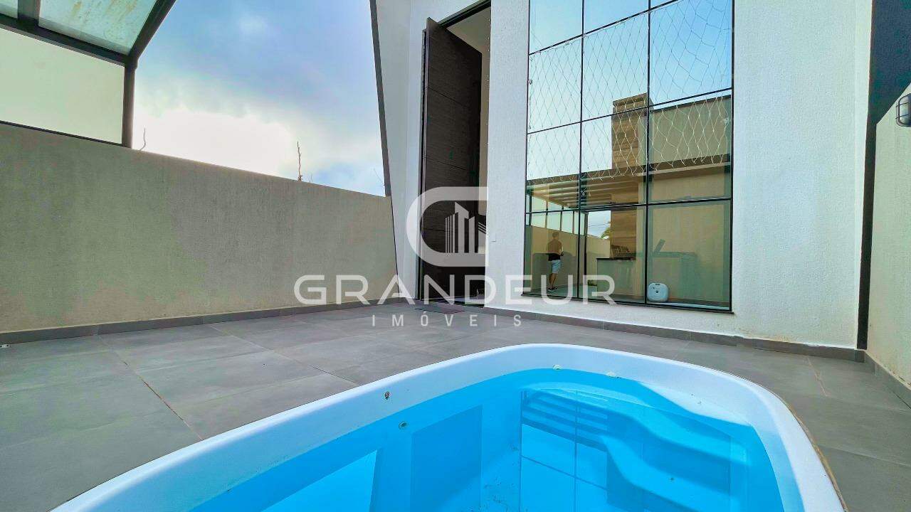 Casa à venda no Balneário Eliana: 