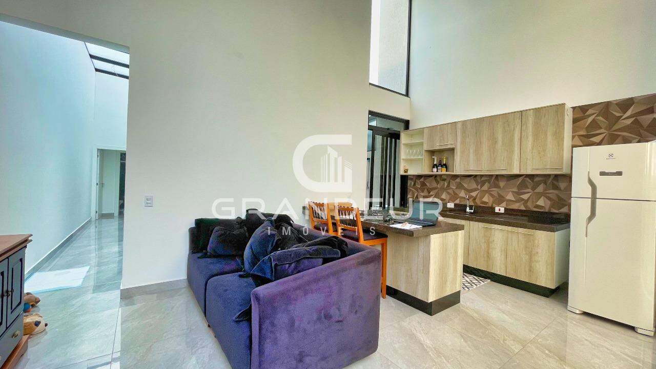 Casa à venda no Balneário Eliana: 