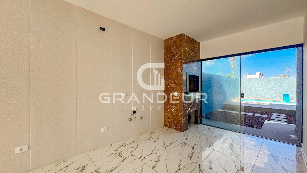 Casa à venda no Balneário Eliana: 