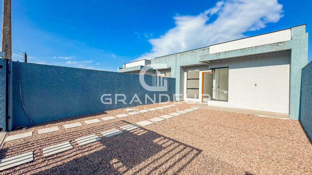 Casa à venda no Balneário Eliana: 