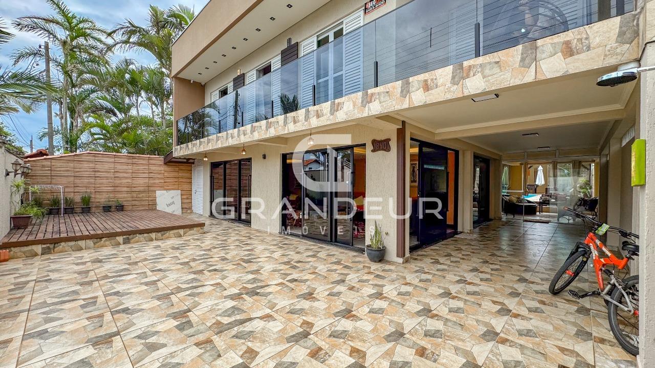 Casa à venda no Brejatuba: 