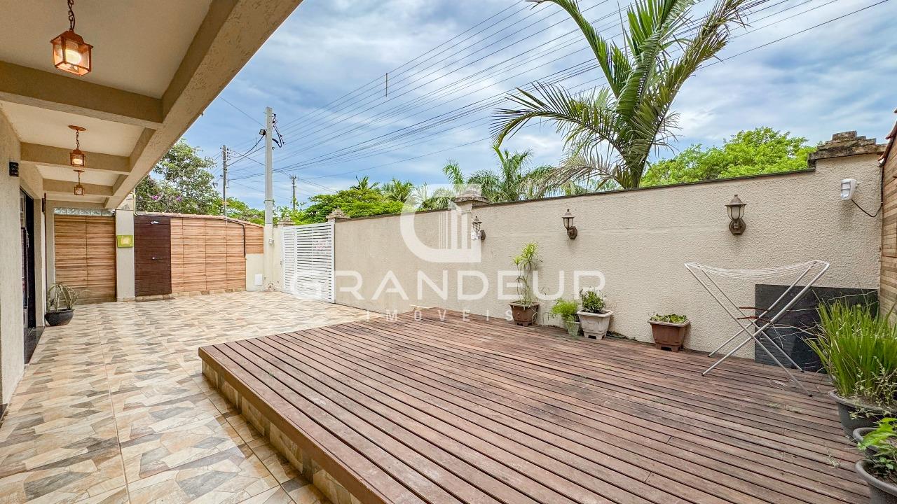 Casa à venda no Brejatuba: 