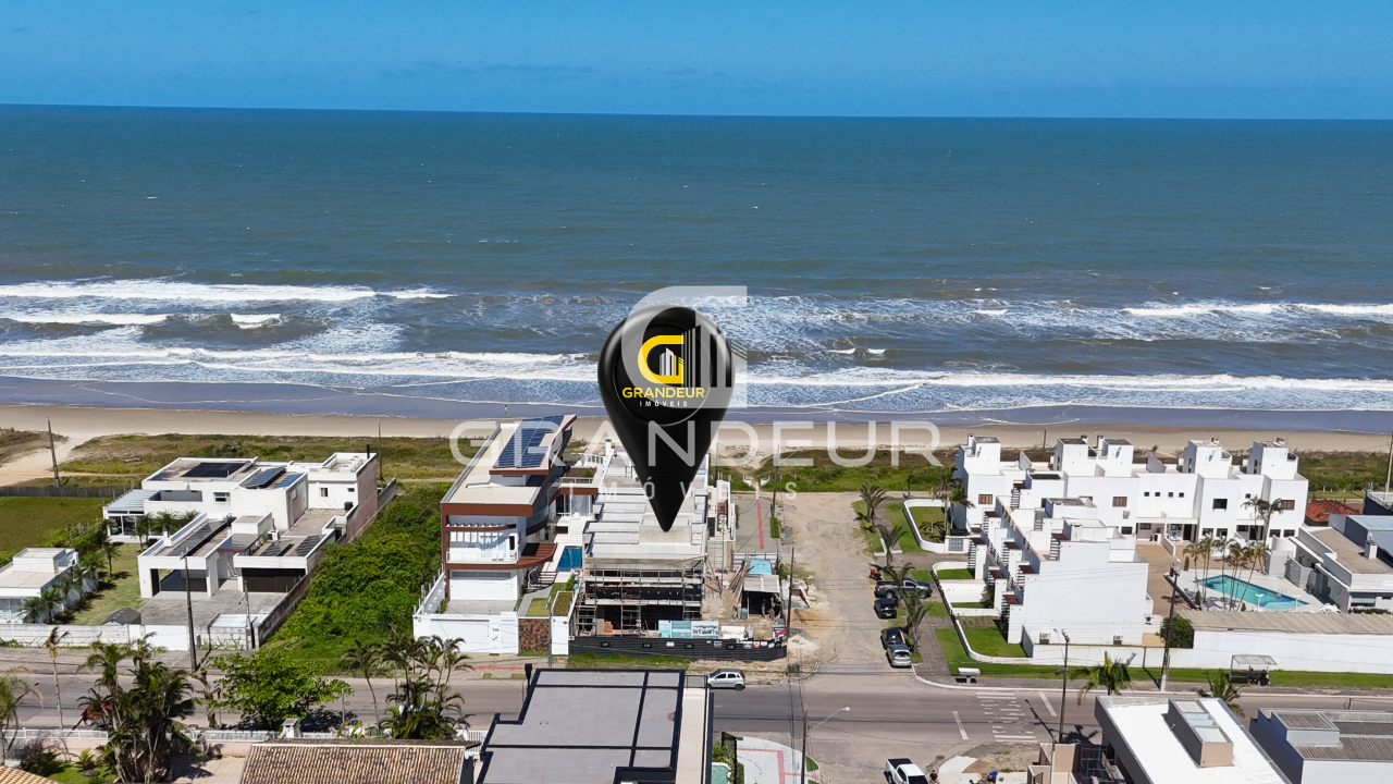 Sobrado à venda no Balneário Eliana: 