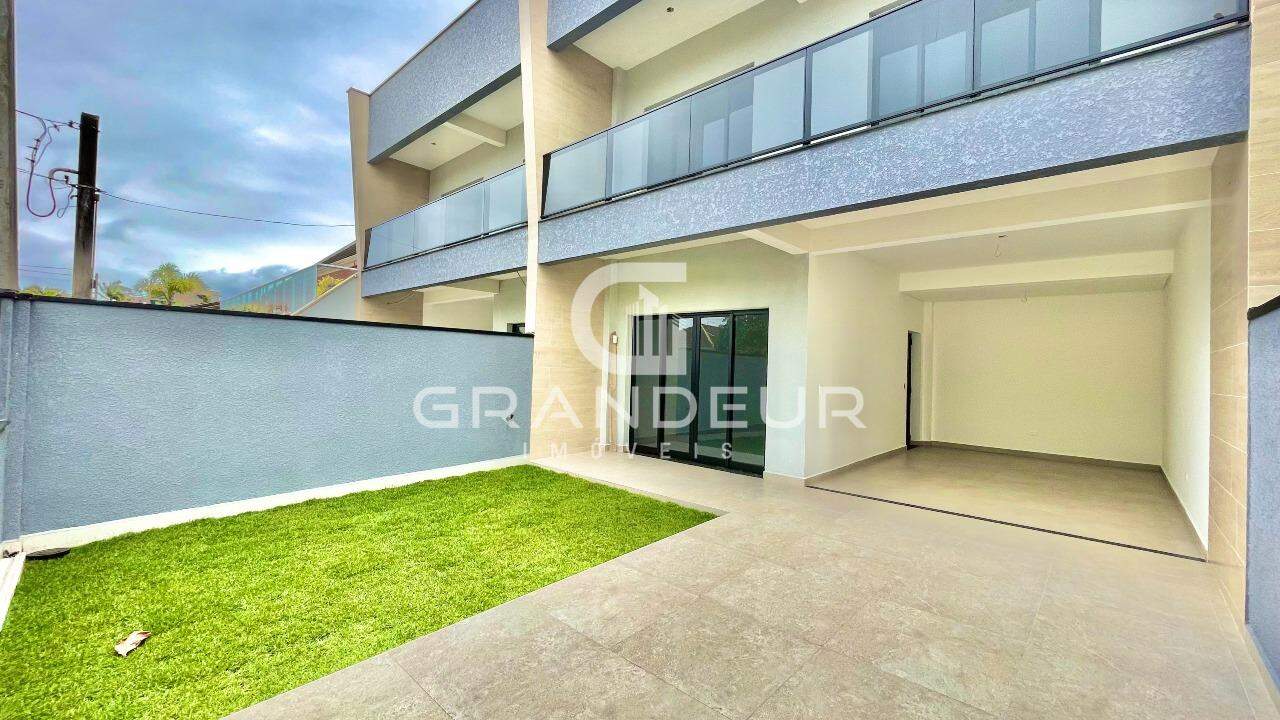 Sobrado à venda no Brejatuba: 