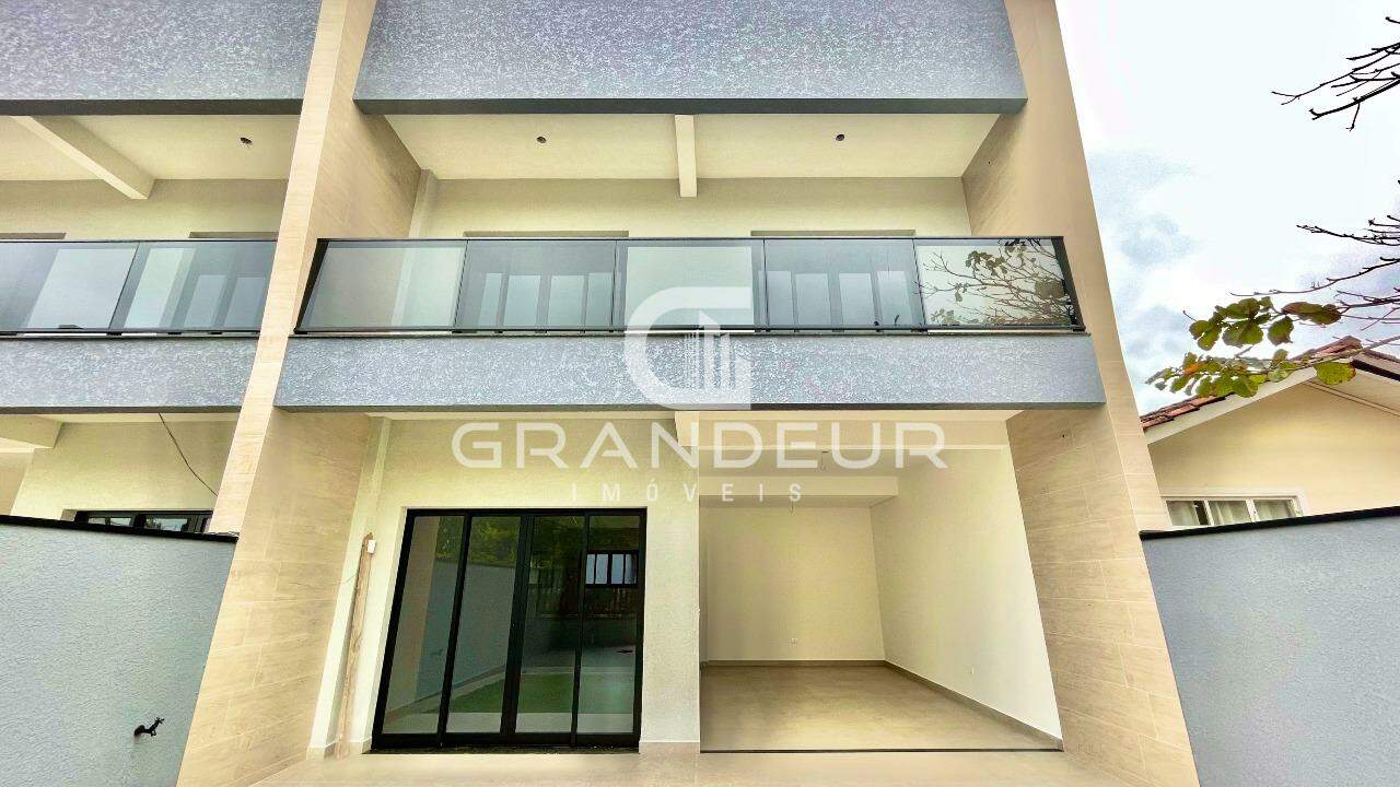 Sobrado à venda no Brejatuba: 