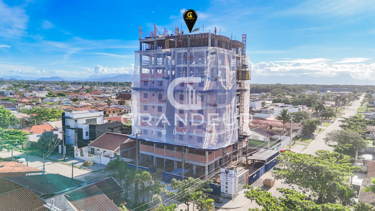 Apartamento à venda no Balneário Eliana: 