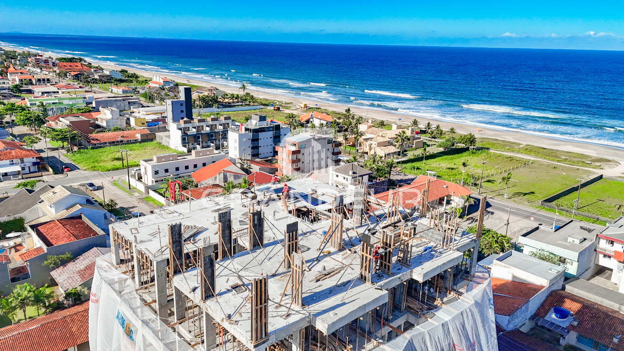 Apartamento à venda no Balneário Eliana: 