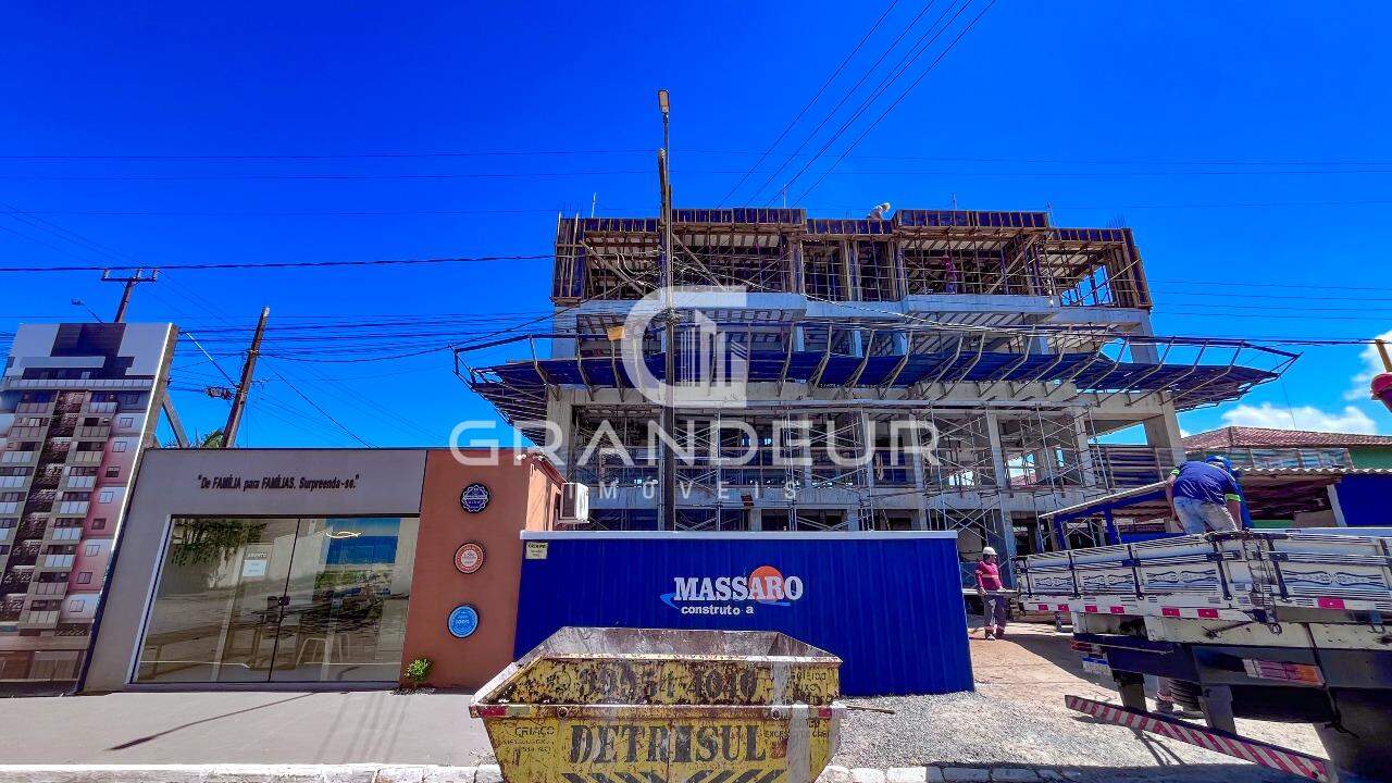 Apartamento à venda no Balneário Eliana: 