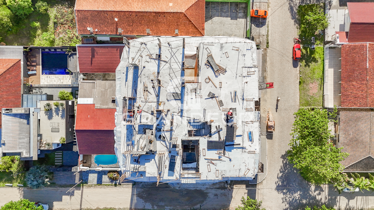 Apartamento à venda no Balneário Eliana: 