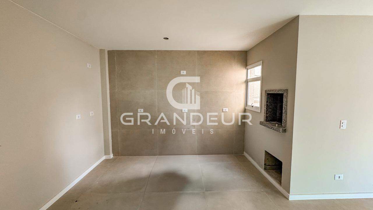 Sobrado à venda no Balneário Eliana: 